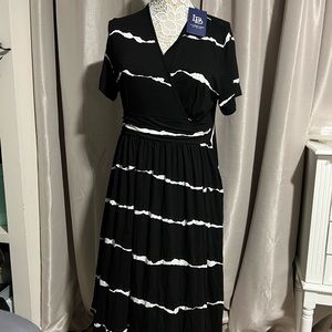 Lilbetter Stripped Dress